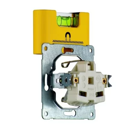 Уровень тип  Pocket Electric  70x20x40мм с магнитом и пазом под отвертку   STABILA купить в Сургуте