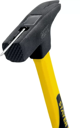 Молоток КРОВЕЛЬЩИКА PRO 600г с фиберглассовой рукояткой, STAYER Professional 20201 20201 купить в Сургуте