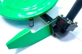 Косилка роторная Aurora GRASS 750 купить в Сургуте