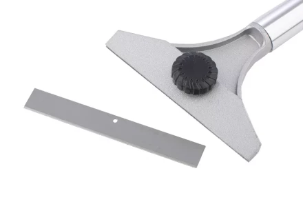 Скребок 100 мм фиксированное лезвие удлененная металлическая обрезиненная ручка MATRIX MASTER 79550 купить в Сургуте