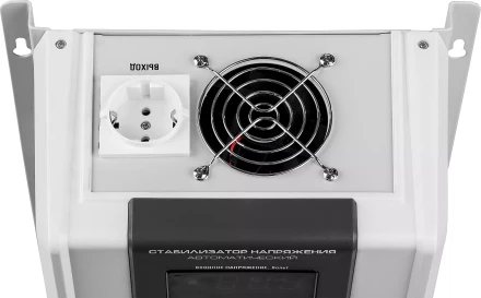 ЗУБР 5000ВА, 5 кВт, автоматический стабилизатор напряжения, Профессионал (59385-5) купить в Сургуте