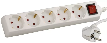 Удлинитель СВЕТОЗАР электрический с заземлением и выключателем, с защитными шторками, евро, 5 гнезд,5м SV-55055-5 купить в Сургуте