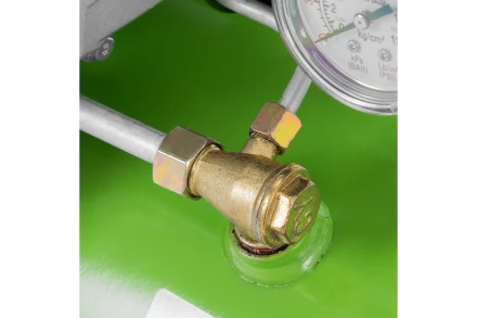 Воздушный компрессор СИБРТЕХ КК-1100/22 58036 купить в Сургуте