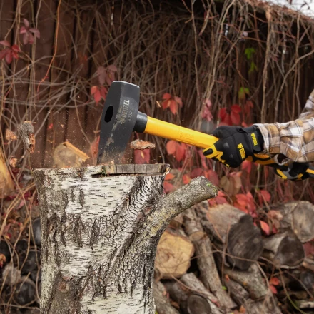 Колун-кувалда 4000 г Denzel 21852, кованая, фибергласовая  рукоятка c TPR покрытием, 880 мм купить в Сургуте