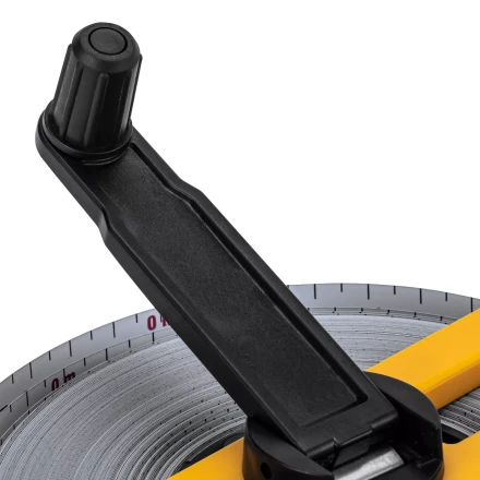 Рулетка геодезическая 50 м х 13 мм Denzel 31492, открытый корпус, металлическая лента купить в Сургуте