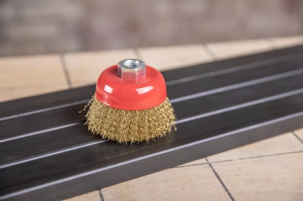 Кордщетка HAMMER чаша 85мм для УШМ гофрированная латунированная сталь (207-103) купить в Сургуте