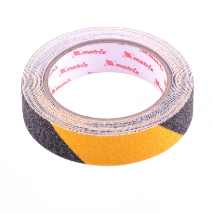 Лента клейкая противоскользящая черно-желтая 25 мм x 5 м Matrix 88717 купить в Сургуте