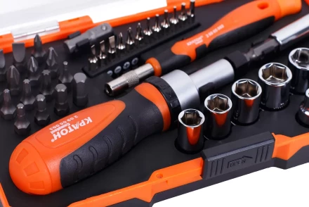 Набор отверток-держателей с битами и торцевыми головками Кратон Complect SSK-03, 41 пр. в кейсе 2 09 05 003 купить в Сургуте