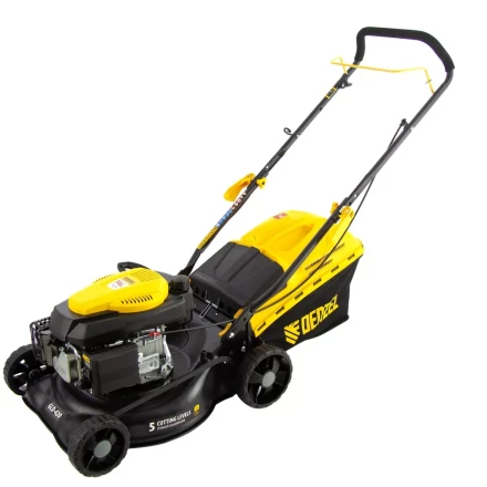 Газонокосилка бензиновая GLD-420, 146 см3, ширина 42 см, 40 л Denzel 58805 купить в Сургуте