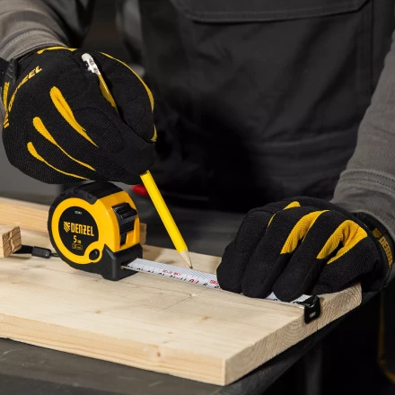 Рулетка Denzel 5м х 25мм, двухкомп. корпус, кнопка-пауза, 31543 купить в Сургуте