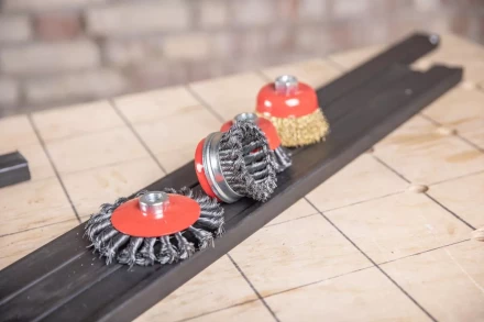 Кордщетка HAMMER чаша 75мм для УШМ витая сталь (207-110) купить в Сургуте