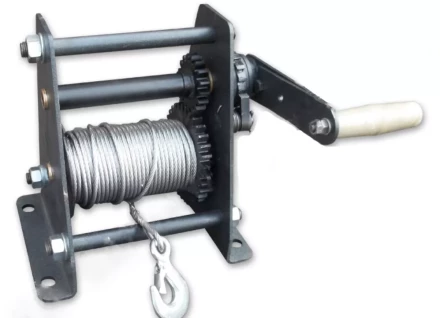 Лебедка ручная TOR ЛР-0,25 25 м 1004664 купить в Сургуте