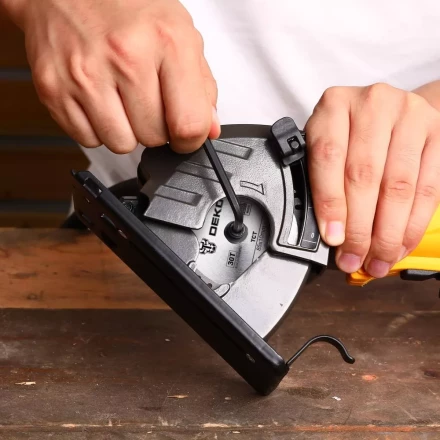 Пила многофункциональная DKCS1000 DEKO, 063-4201 купить в Сургуте