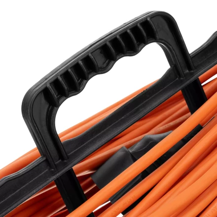 Удлинитель-шнур силовой Denzel Garden Series, б/з, ПВС, 20м, 1 розетка, 2 x 1 мм, 3 м 37402 купить в Сургуте