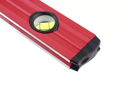 Уровень алюминиевый 1800 мм фрезерованный 3 глазка 2 эргономичные ручки MTX 332339 купить в Сургуте