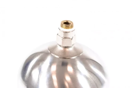 Пневматический краскопульт с верхним бачком V=1,0 л + сопла диаметром 1.2, 1.5 и 1.8 мм  MATRIX 57315 купить в Сургуте