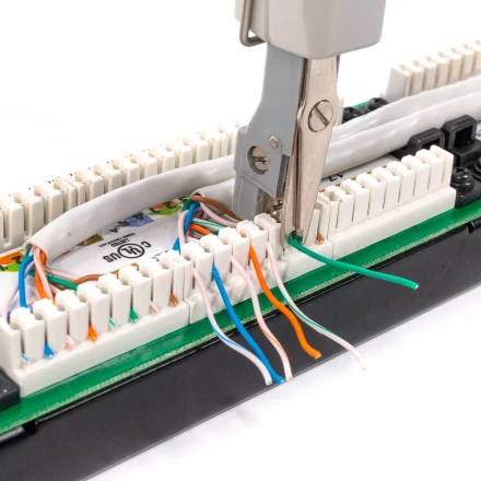 Инструмент КВТ PD-01 для заделки витой пары в кросс-панель (85736) купить в Сургуте