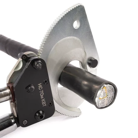 Секторные ножницы КВТ НС-70м для резки бронированных кабелей до 70 мм (84391) купить в Сургуте