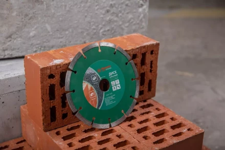 Круг алмазный HAMMER Ф150х22мм универсальный (206-103 DB SG) купить в Сургуте