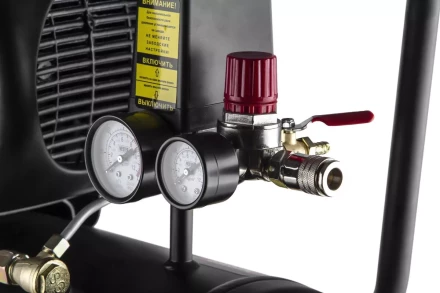 Поршневой масляный компрессор WESTER WK1800/24C купить в Сургуте