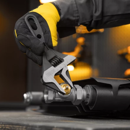 Ключ разводной 185 мм Denzel 15754, CrV, кованый, укороченная рукоятка купить в Сургуте