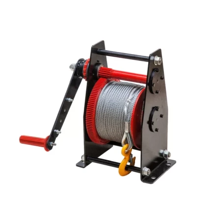 Лебедка ручная TOR ЛР-1 40 м 1015829 купить в Сургуте
