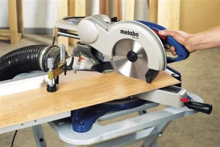 Пила торцовая Metabo KGS 255 PLUS купить в Сургуте