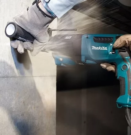 Перфоратор  MAKITA HR 2631FT купить в Сургуте