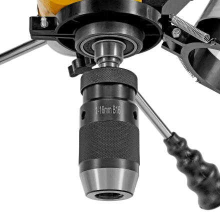 Станок сверлильный радиальный DDM-550R, 550 Вт, 16 мм, 12 ск., настольный// Denzel 95323 купить в Сургуте