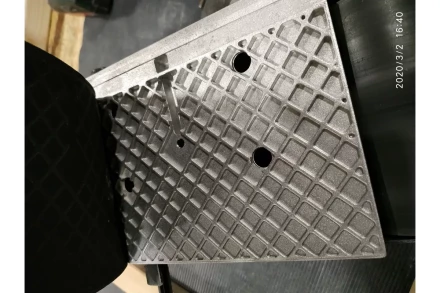 Ленточная шлифмашина Makita M9400 купить в Сургуте