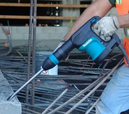 Молоток отбойный Makita HM0870C купить в Сургуте