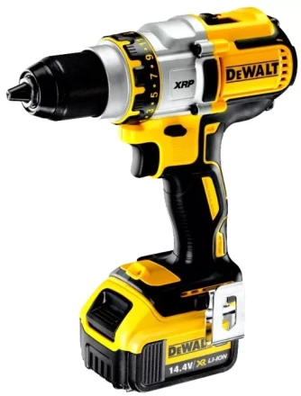 Аккумуляторная дрель шуруповерт DeWalt DCD 932 P2 купить в Сургуте