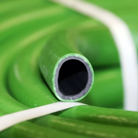 Шланг 3/4 х 15м ВЕДУГА Премиум зелёный 45961 купить в Сургуте