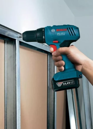 Аккумуляторная дрель-шуруповерт BOSCH GSR 1440-Li купить в Сургуте