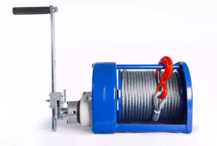 Лебедка ручная TOR ЛТ-2 (JHW) г/п 2,0 т длина троса 40 м 11321 купить в Сургуте