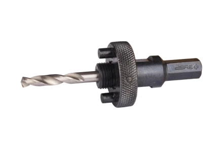 Державка 32-152 мм для биметаллических коронок быстросъемная пружинный фиксатор ЗУБР 29534 купить в Сургуте