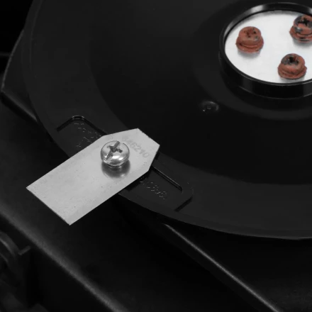 Робот-газонокосилка Grass Master 1000, ультразвуковой датчик, 3 Ач, LCD дисплей, Wi-Fi // Denzel купить в Сургуте