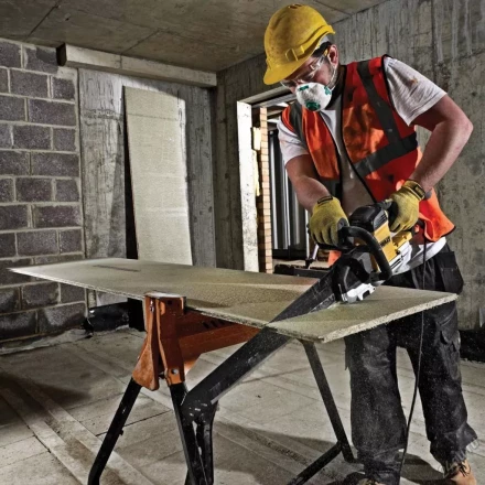 Алигаторная пила DeWalt DWE 396 купить в Сургуте