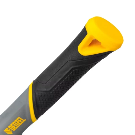 Кувалда с клиновидным бойком 1,35 кг Denzel 11015, фибергласовая рукоятка c TPR купить в Сургуте