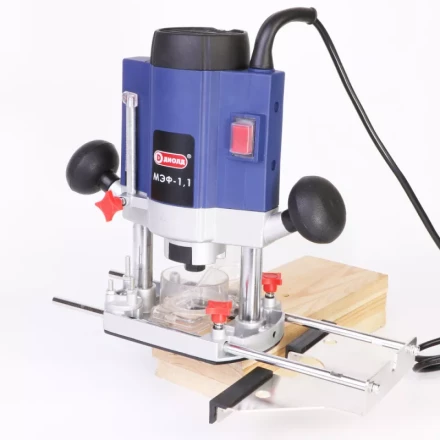 Ручной фрезер Диолд МЭФ-1,1 купить в Сургуте