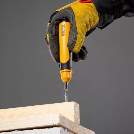 Отвертка реверсивная Denzel 7711609, механизм SmartPush mini 11 шт, CrMo купить в Сургуте