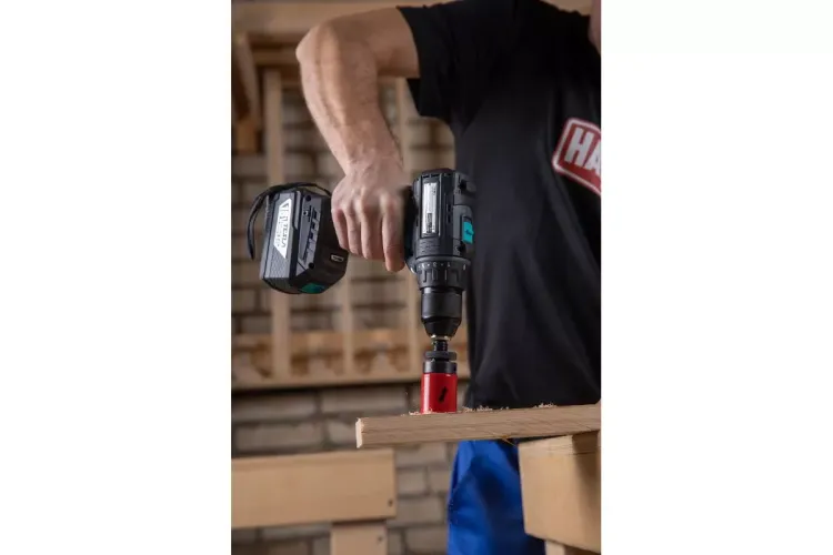 Коронка биметаллическая HAMMER Ф38х38мм 5/8" BiMETALL (224-008) купить в Сургуте