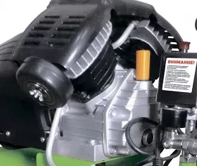 Компрессор масляный поршневой прямой привод Сибртех КК-2200/50  58040 купить в Сургуте