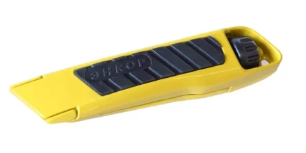 Нож со сменным лезвием трапеция металлический корпус Энкор 9675 9675 купить в Сургуте