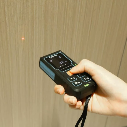 Дальномер лазерный DEKO GLE-50, 065-0241 купить в Сургуте