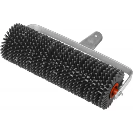 Валик игольчатый ЗУБР &quot;МАСТЕР&quot; по бетону на металлической рамке, под удлинитель, пластмассовые иглы 27мм, 105х300мм 03954-30 купить в Сургуте