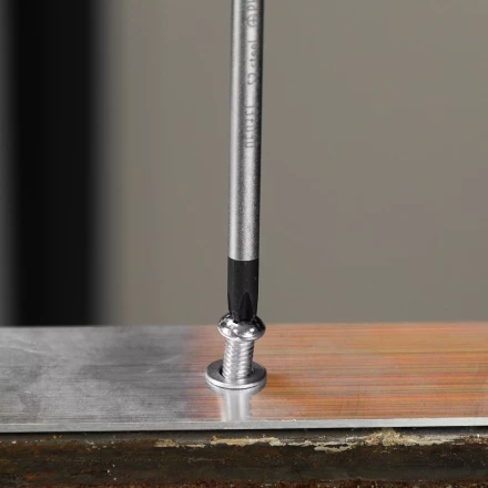 Отвертка, PH2х100 мм, S2, 3к рукоятка Denzel 121787 купить в Сургуте