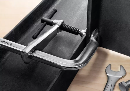 ЗУБР КС-1000/120, F, 1000 х 120 мм, цельнокованая струбцина, Профессионал (32157-120-1000) купить в Сургуте