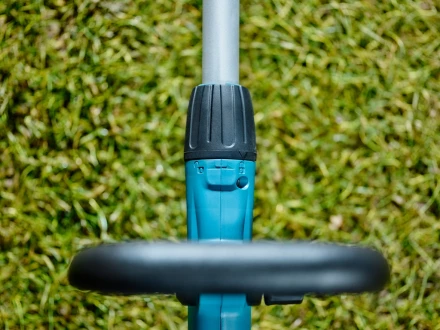 Аккумуляторный триммер Makita DUR181Z (без АКБ и ЗУ) купить в Сургуте