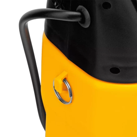 Опрыскиватель аккумуляторный Denzel D-5LI, 5 л, Li-Ion акк., 12 В, 2 Ач 64790 купить в Сургуте